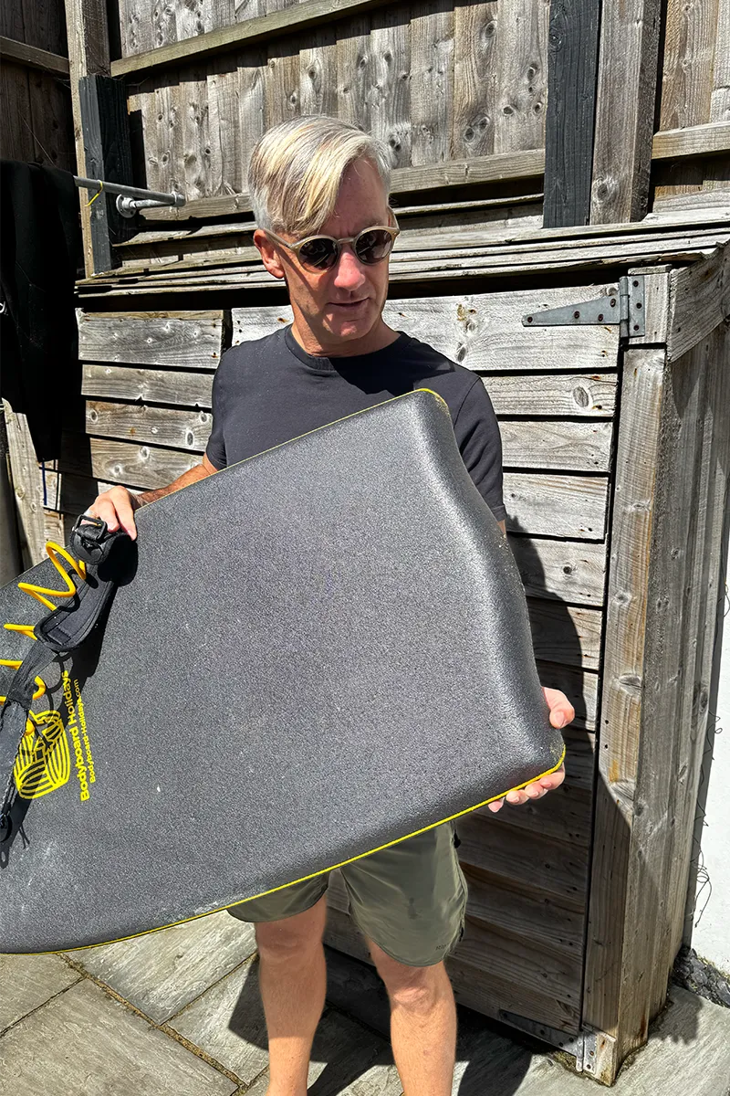 Bodyboard guide bat tail