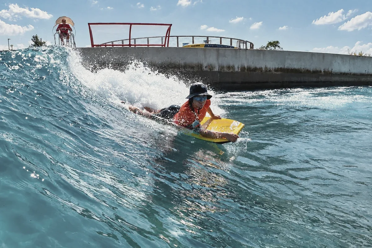 Ladies Wave Weekend