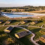 The Wave Accommodation